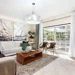 Daire Decor N' Cozy Place For Families And Friends *