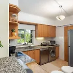Daire Decor N' Cozy Place For Families And Friends