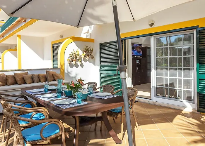 Decor N' Cozy Place For Families&friends