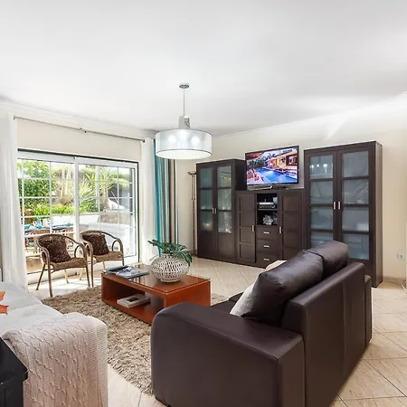 Decor N' Cozy Place For Families And Friends * Guia (Faro)